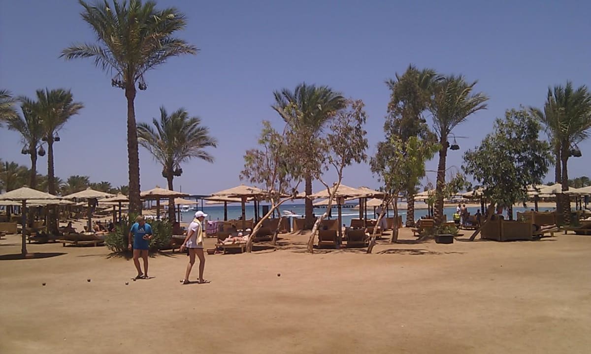 Пляж Mirage Bay Resort & Aqua Park
