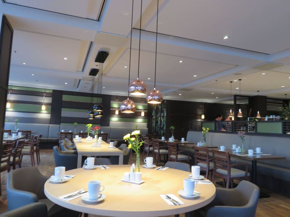 Restaurant und Frühstücksraum Courtyard by Marriott Wiesbaden-Nordenstadt
