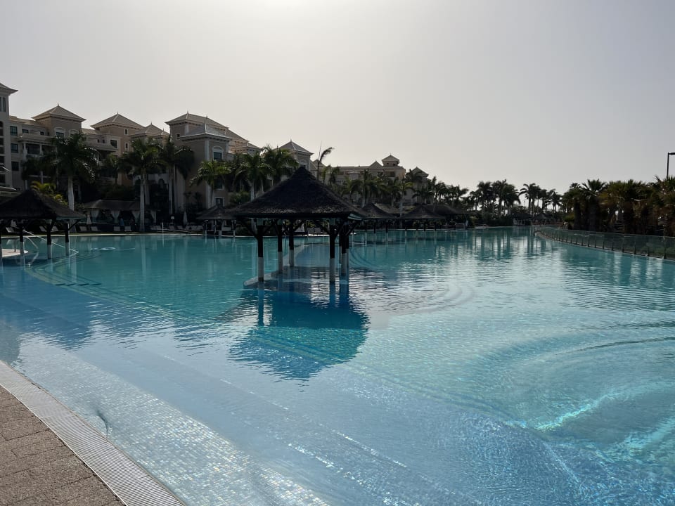 Pool Gran Melia Palacio de Isora Resort