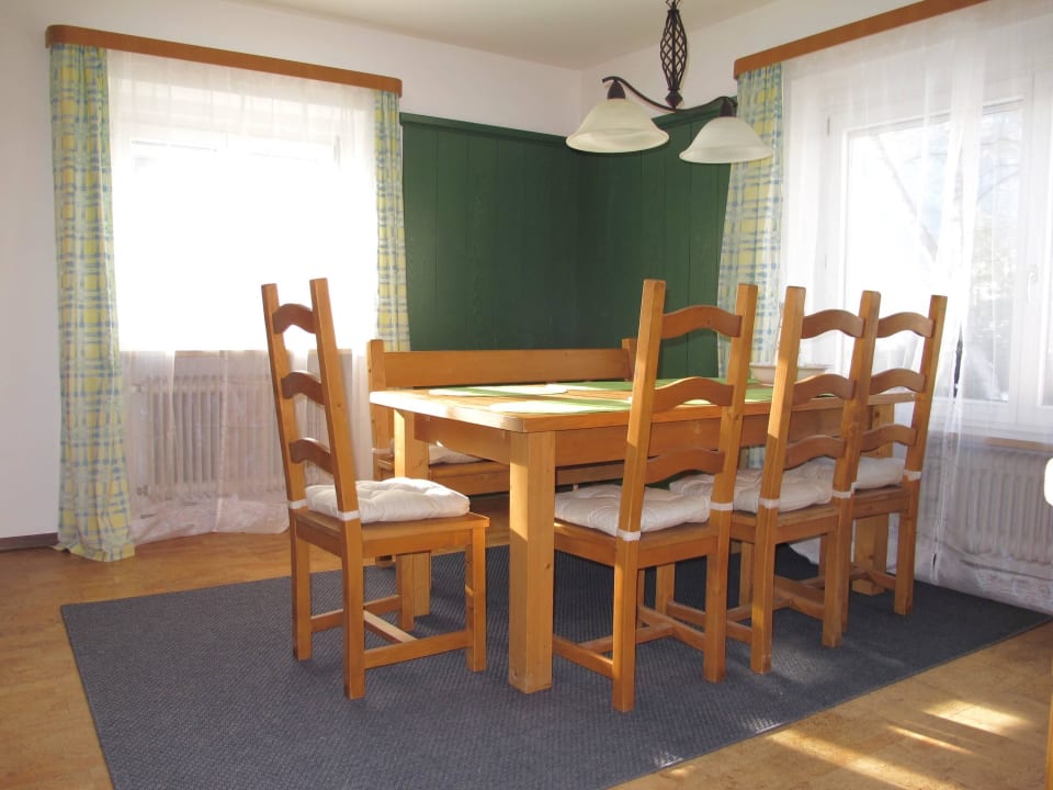 Esstisch in der Küche Ferienwohnung Hans im Glück