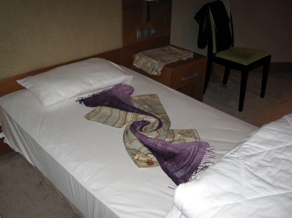 Deko mit Schal und Hoteltuch kombiniert Crystal Prestige Elite