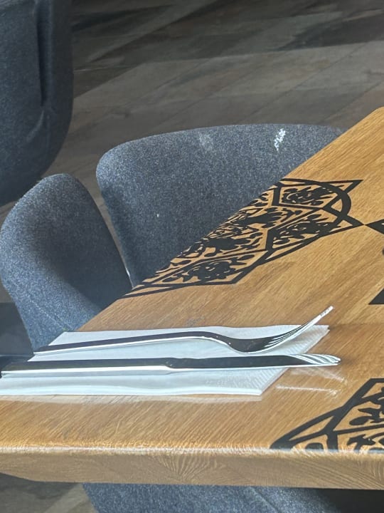 Gastro Haven Hotel Rotterdam, Curio Collection by Hilton