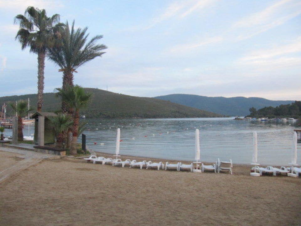 Plaża Green Bay Resort & Spa