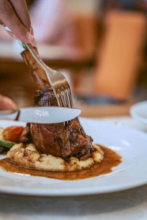 Gastro Grand Hotel Holiday Resort