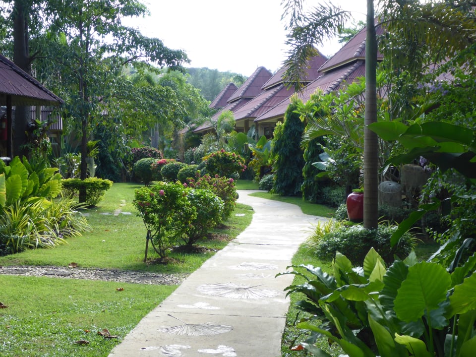 Sehr schön und gepflegt  Hotel Lanta Castaway Resort