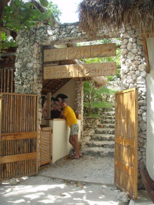 Entrata Tepanee Beach Resort