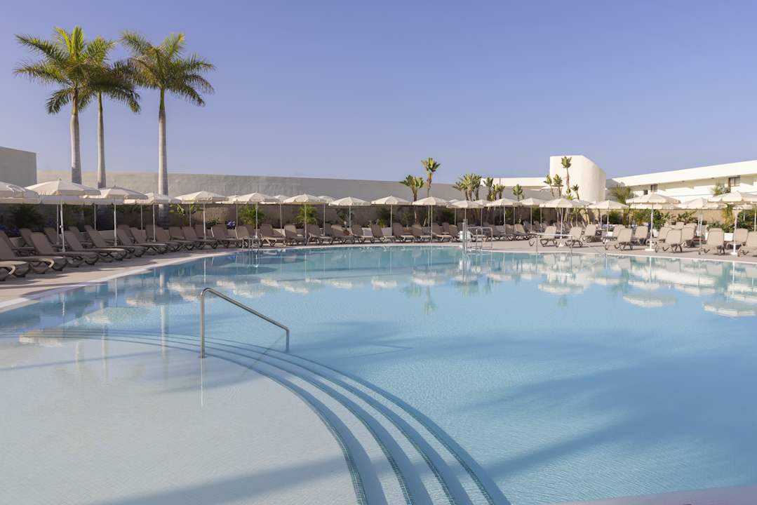 Pool AluaSoul Costa Adeje