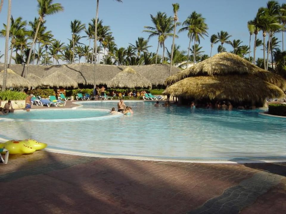 Pool  Grand Palladium Select Bávaro Resort & Spa