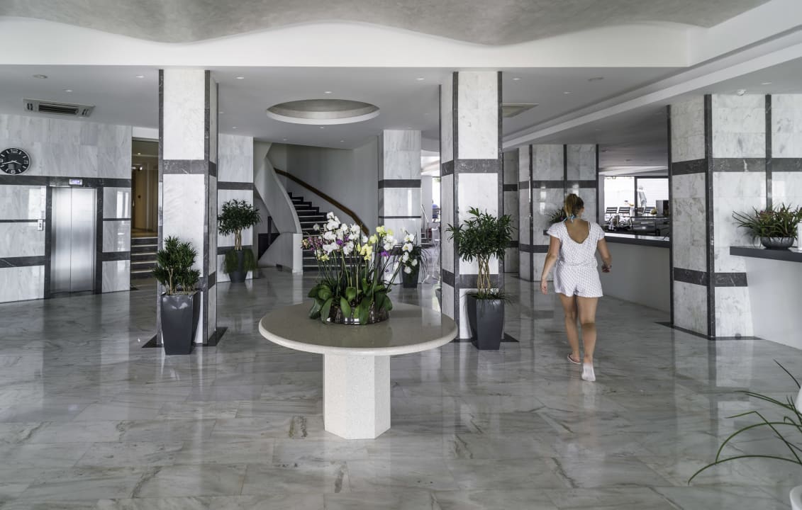Orchideen im Lobby- Bereich Rhodos Horizon Resort