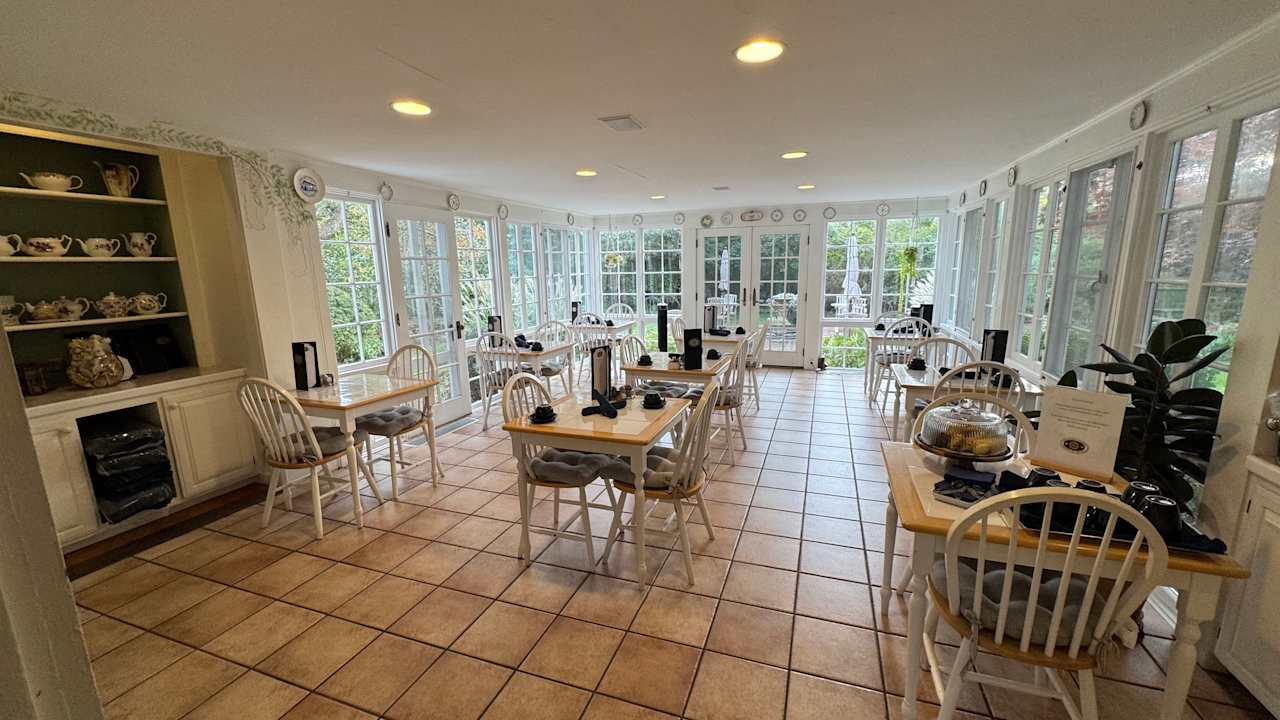 Gastro Captain`s House Inn