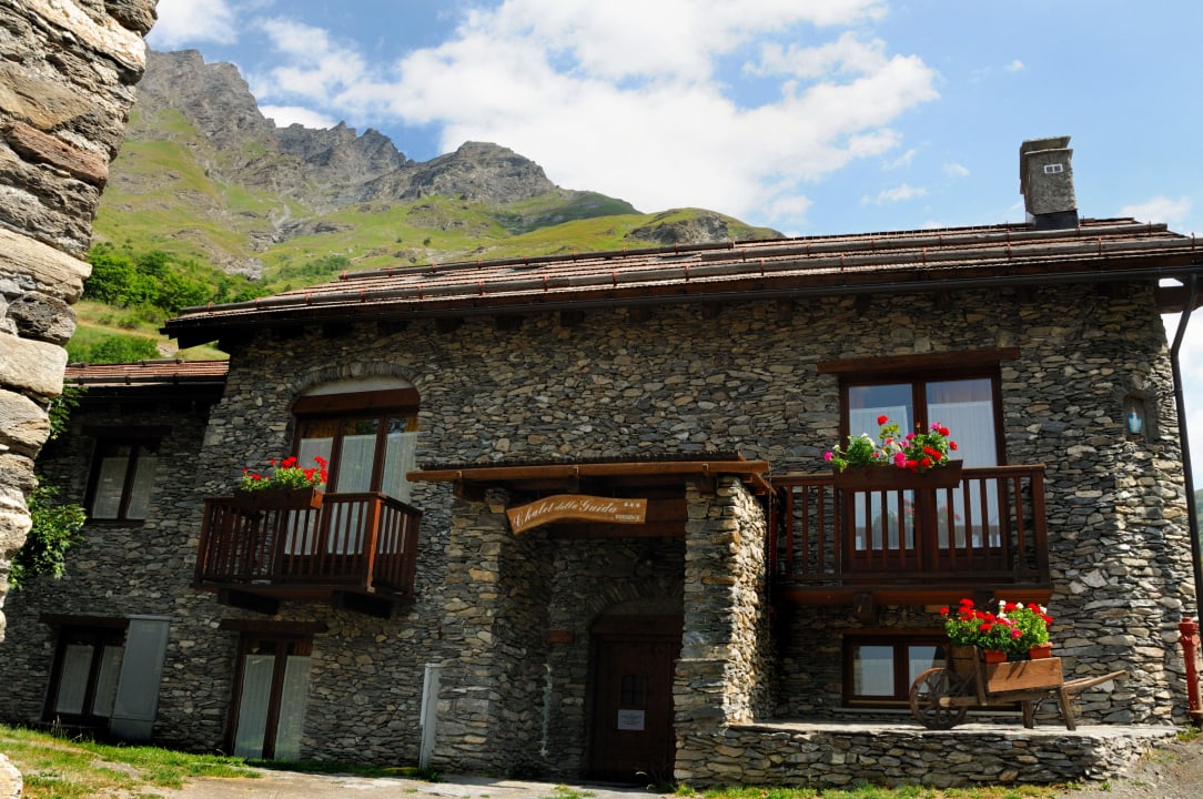 Entrata Residence Estate Hotel Residence Chalet della Guida