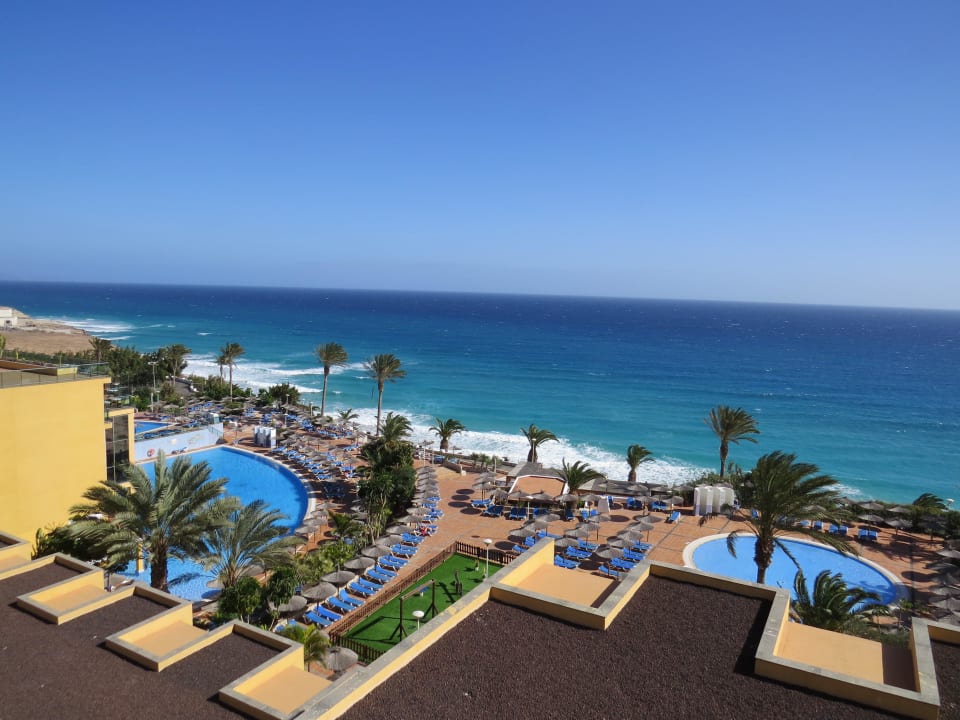 Blick vom Balkon in oberster Etage SBH Club Paraiso Playa