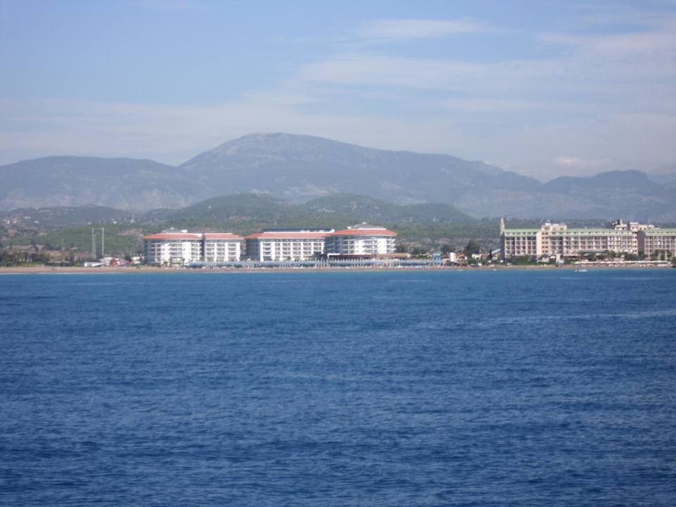 Vom Boot aus abgelichtet Seaden Sea World Resort & Spa