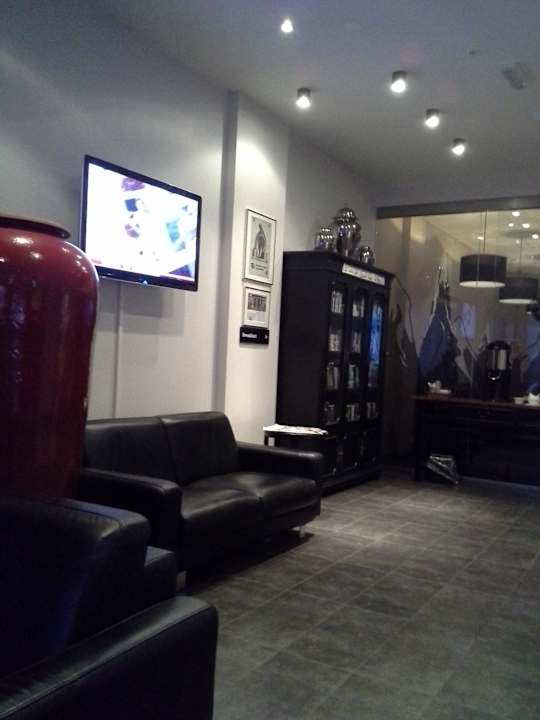 Lobby City Center Hotel