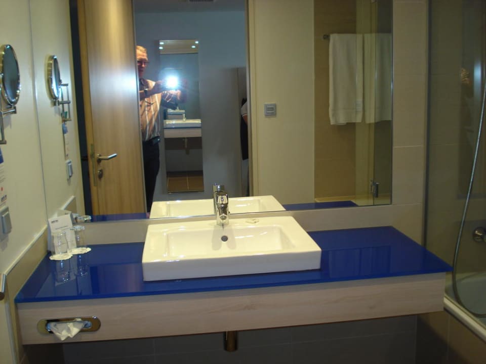 Waschtisch  Park Inn by Radisson Linz
