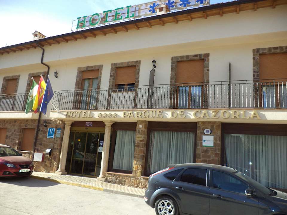 Fachada del hotel Hotel Balneario Parque de Cazorla