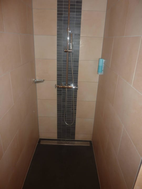 Bad, begehbare Dusche Strandhotel Georgshöhe
