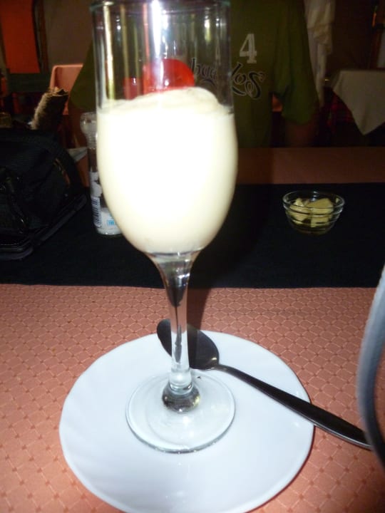 4. Gang: geeiste Vanille-Mousse Aruba-Mara Camp