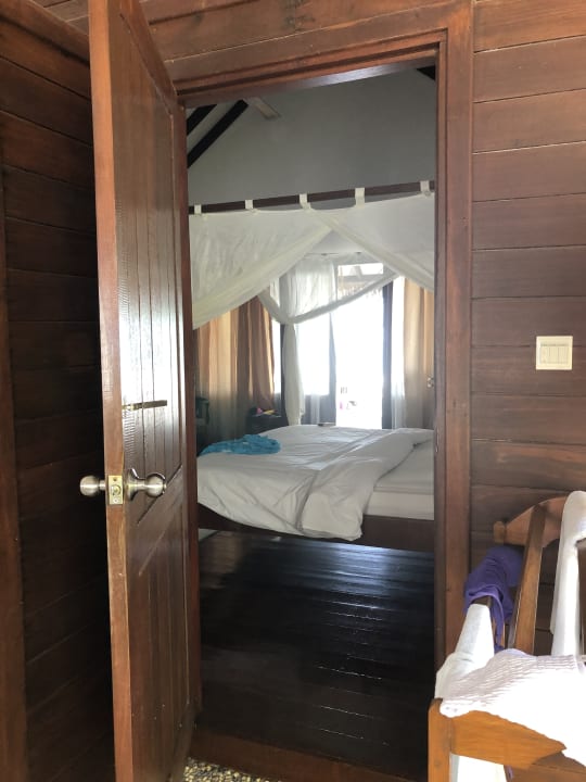 Zimmer Medhufushi Island Resort