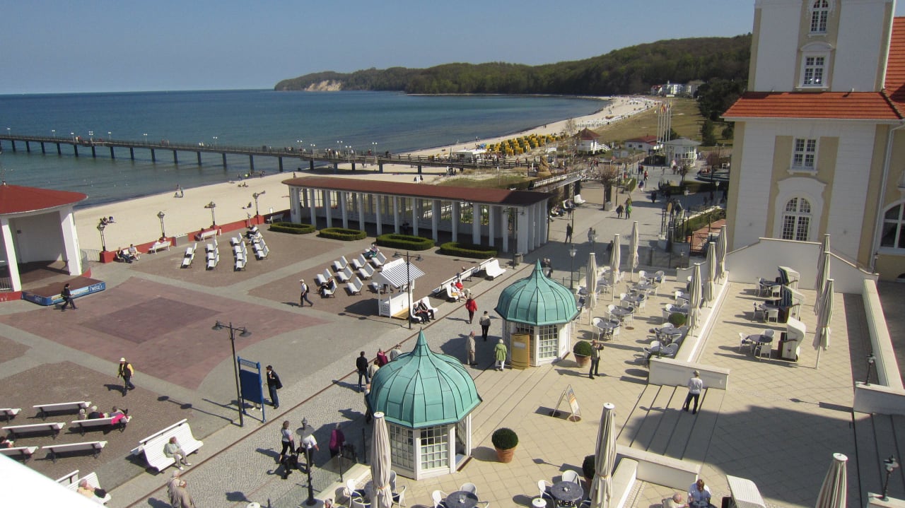 Kurplatz A-ROSA Kurhaus Binz