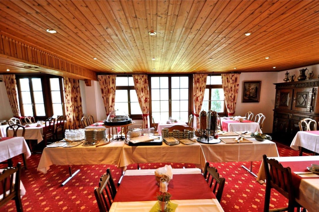 Breakfast room Hôtel de Gruyères