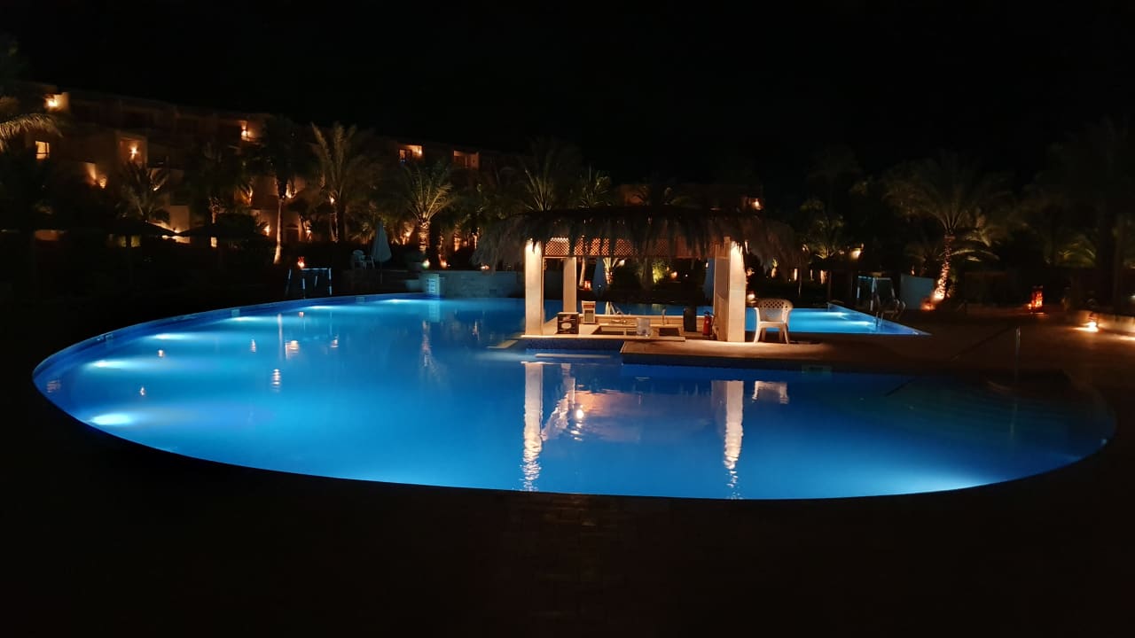 Pool Fort Arabesque Resort, Spa & Villas