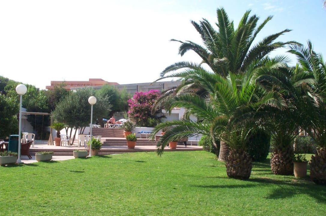 Gartenanlage Caprice Janeiro Hotel & Spa