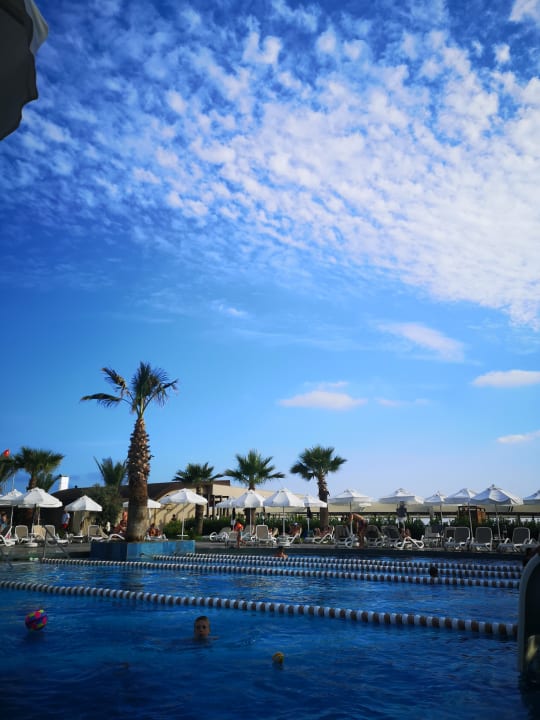 Pool Kirman Belazur Resort & Spa