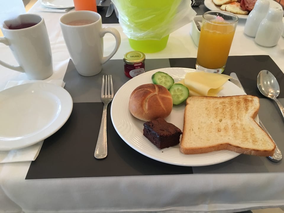 Restaurant Napa Mermaid Hotel & Suites