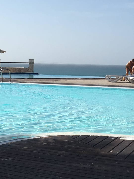 Am Pool VOI Praia De Chaves Resort