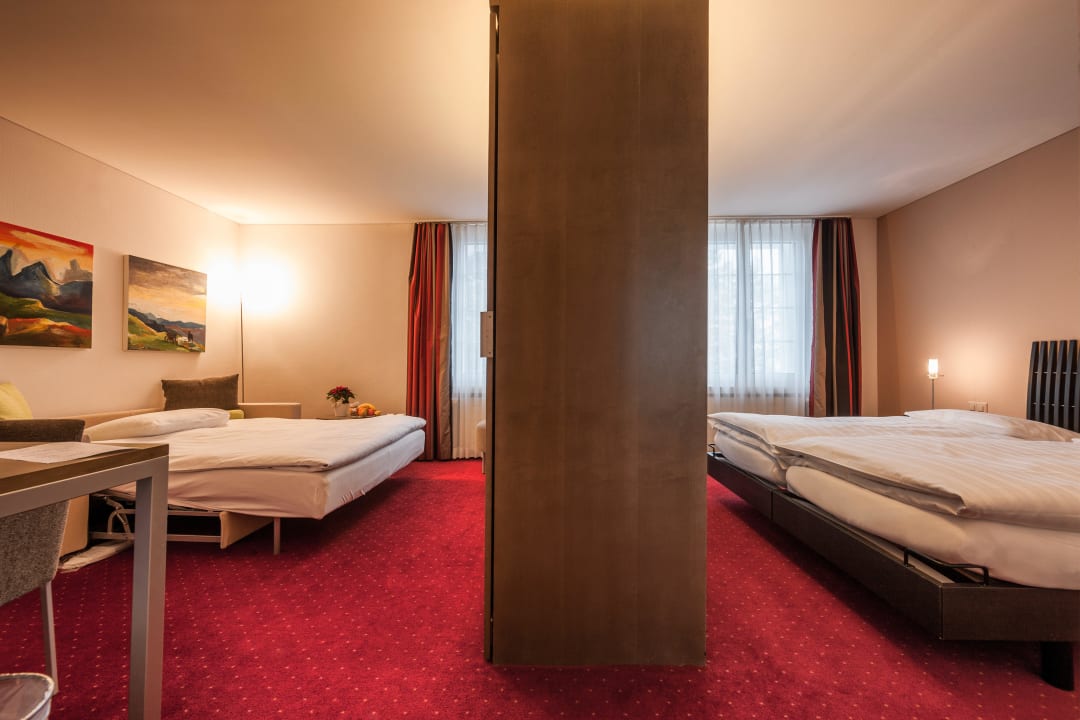Wohnschlafzimmer / Familienkombination für 4 Pers. Hotel Prätschli