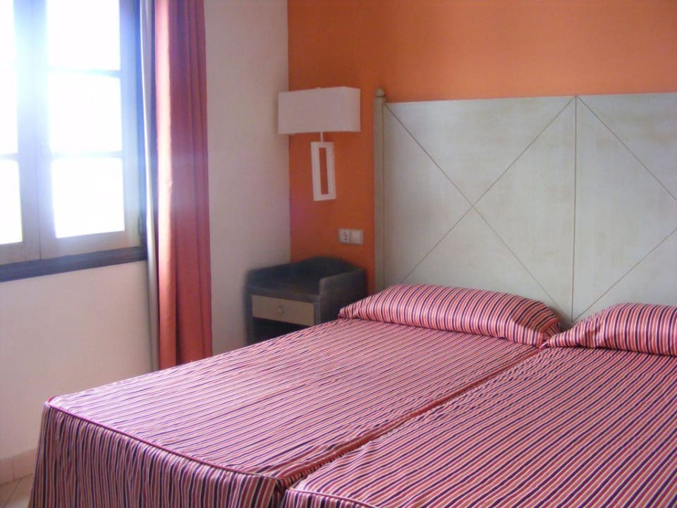 Schlafzimmer allsun App.-Hotel Albatros