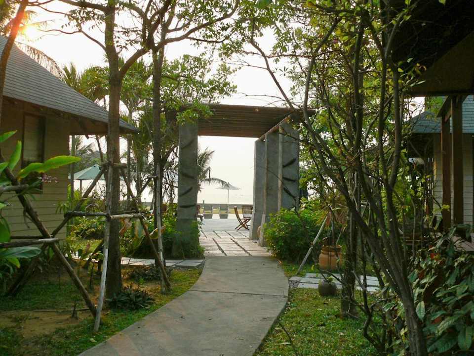 Durchgang zum schwarzen Pool Hotel Fisherman's Village Resort