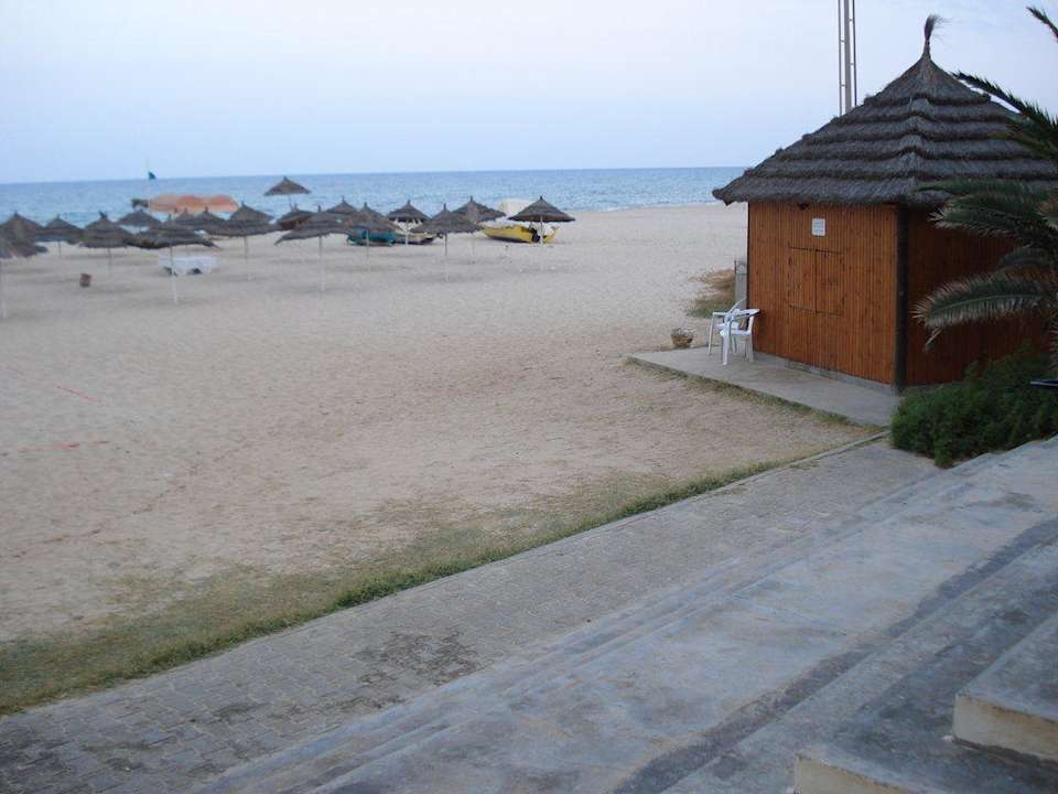 Direkter Zugang von Pool/Terrasse zum Strand Omar Khayam Resort & Aquapark