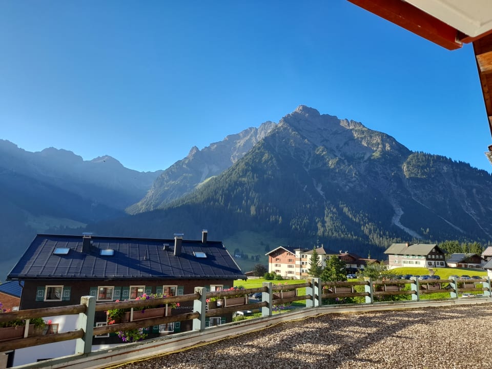Ausblick IFA Alpenrose Hotel Kleinwalsertal