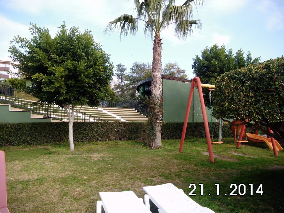 Sommertheater Hotel Terrace Beach Resort