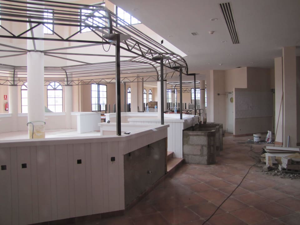 Noch in Arbeit, Speisesaal Hotel ehemals Costa Re  Bakour Fuerteventura La Pared
