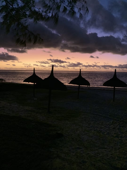 Strand Sunrise Attitude - Adults Only