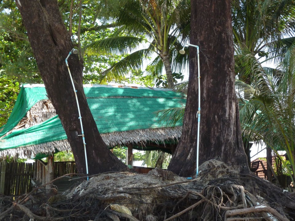 Dusche ob diese noch funktioniert ist die Frage Khaolak Bhandari Resort & Spa