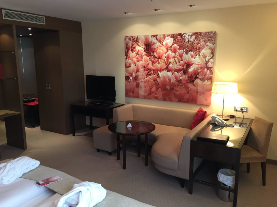 Standart-Zimmer Austria Trend Hotel Savoyen Vienna