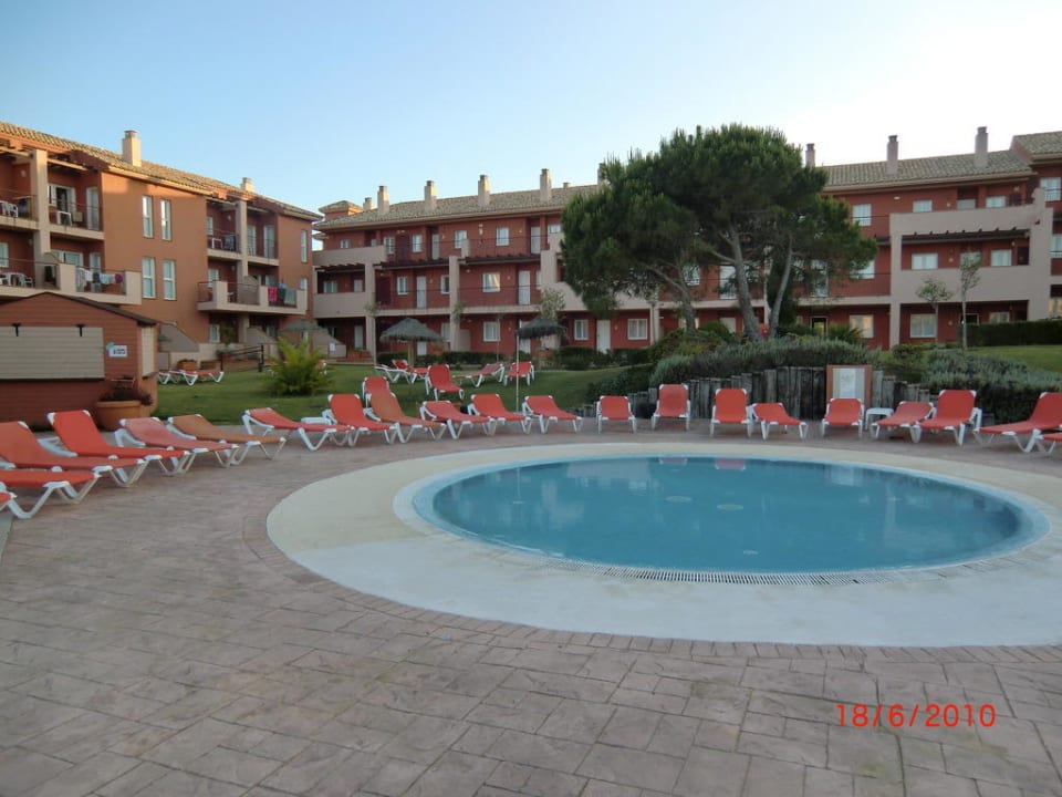 Pool Ilunion Sancti Petri