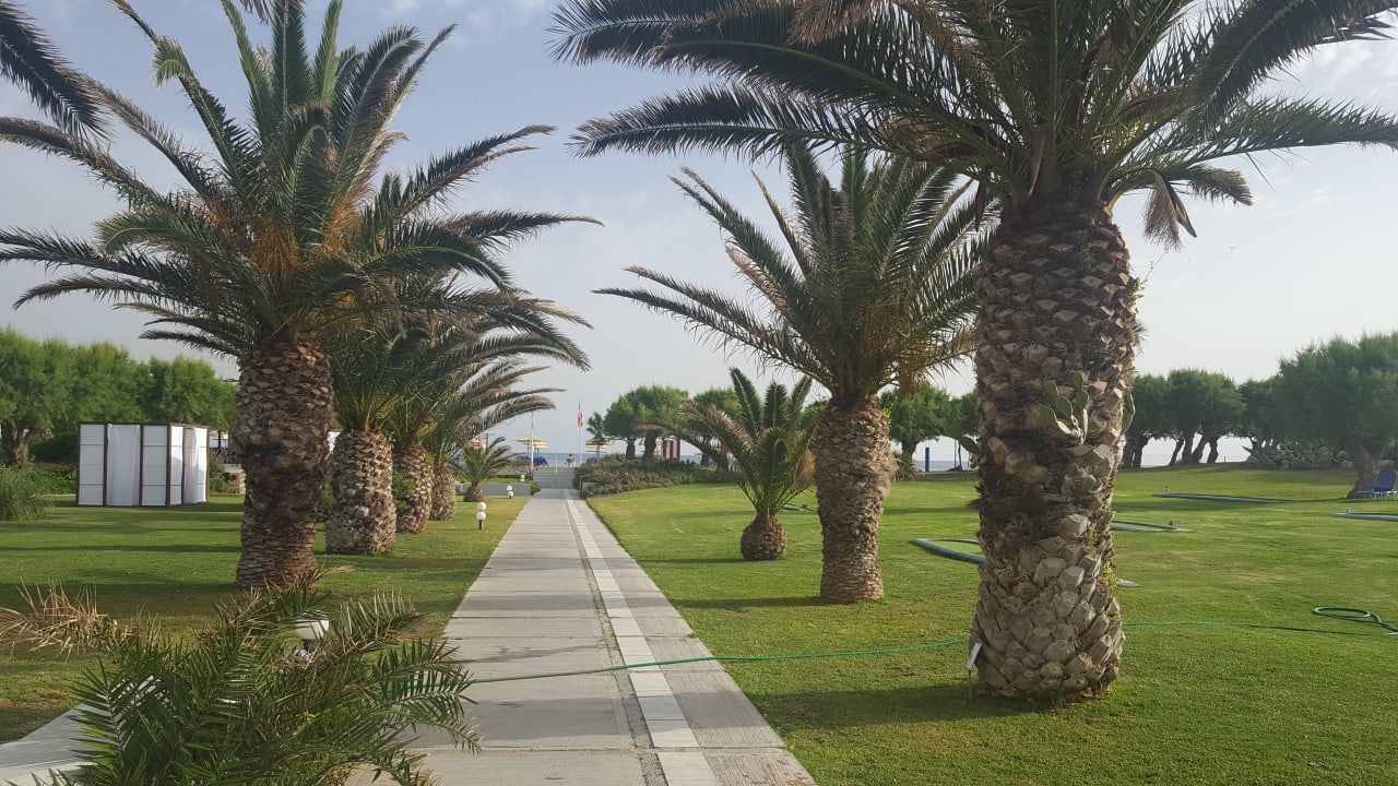 Gartenanlage Santa Marina Beach