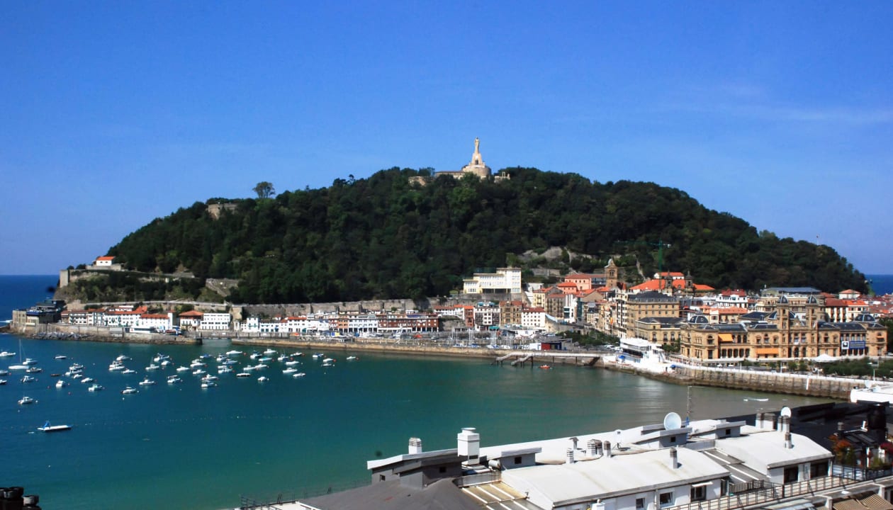 View TRYP San Sebastián Orly Hotel