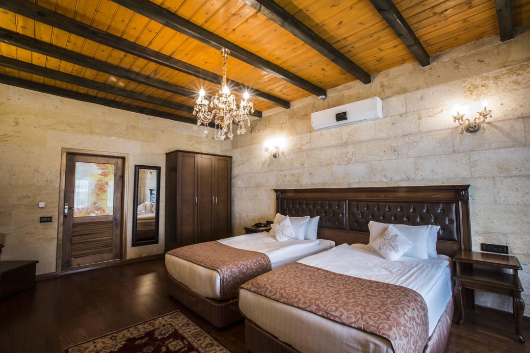 Deluxe Room Hotel Cappadocia Cave Resort