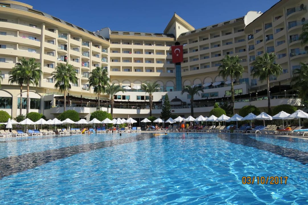 Pool Saphir Resort & Spa