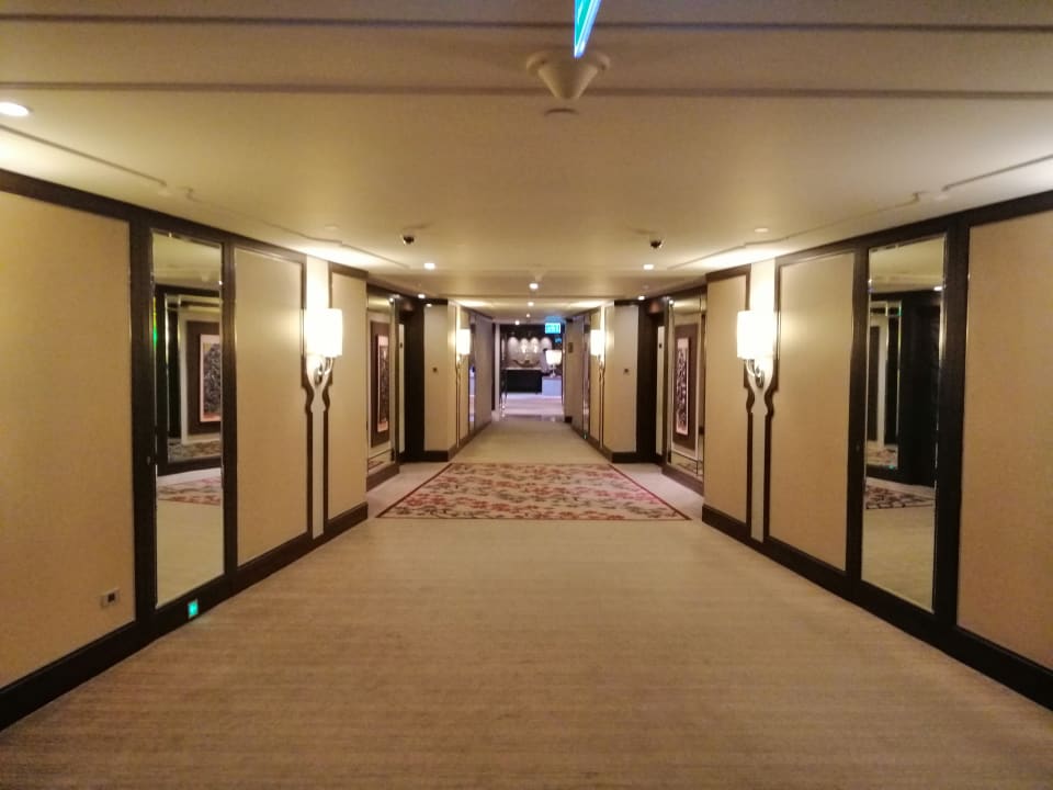 Zimmer Shangri-La Hotel, Bangkok