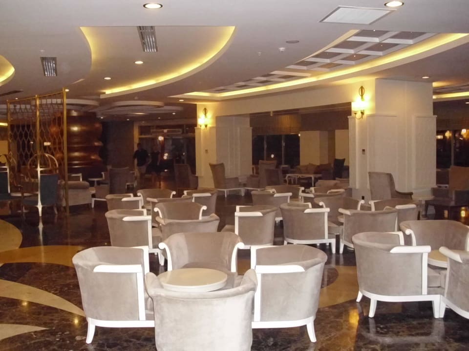 Eingangsbereich Kirman Belazur Resort & Spa