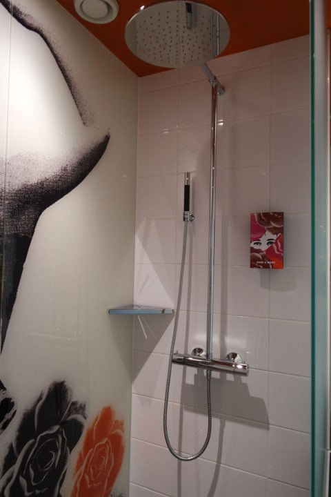 Dusche Motel L Hammarby Sjöstad