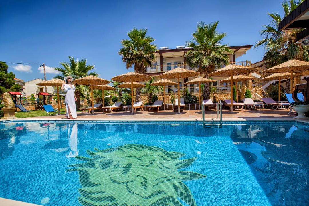 Pool Greek Pride Hotel and Apartments