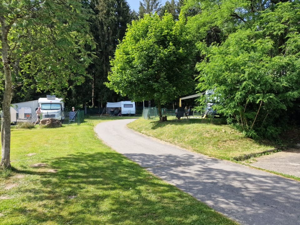 Außenansicht Hotel Knaus Campingpark Viechtach
